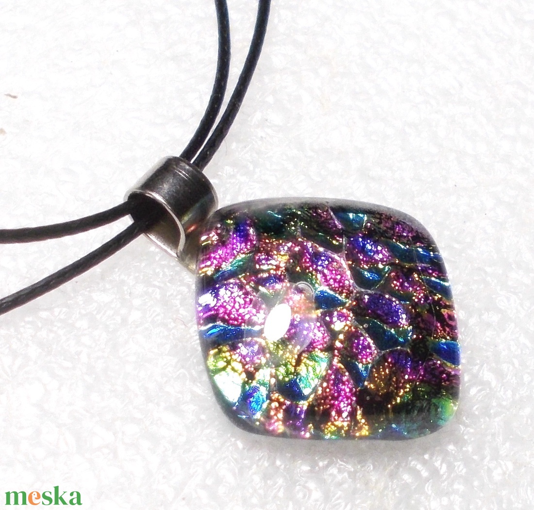 NEMESACÉL! Szivárvány mozaikos dichroic fülbevaló, ajándék nőknek névnapra, születésnapra. - ékszer - fülbevaló - lógó fülbevaló - Meska.hu NEMESACÉL! Szivárvány mozaikos dichroic fülbevaló, ajándék nőknek névnapra, születésnapra. - ékszer - fülbevaló - lógó fülbevaló - Meska.hu