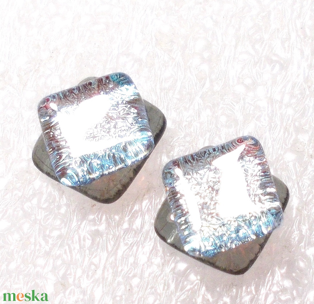 ORVOSI FÉM! Sarkcsillag ragyogás  stiftes fülbevaló, ajándék névnapra, születésnapra. - ékszer - fülbevaló - pötty fülbevaló - Meska.hu