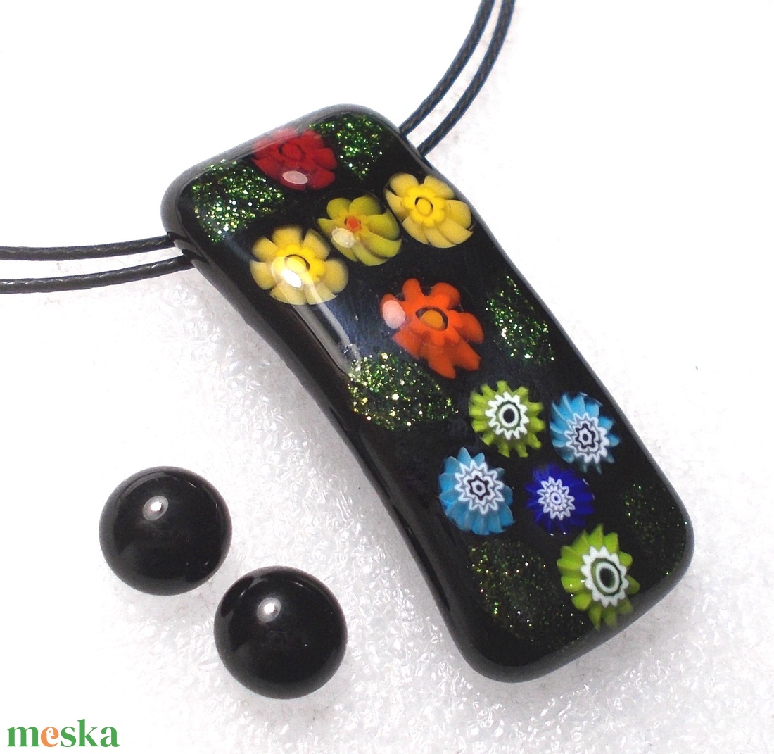 Virágok csillagfényben ékszerszett, nyaklánc és fülbevaló, ajándék  ballagásra, névnapra, születésnapra. - ékszer - ékszerszett - Meska.hu