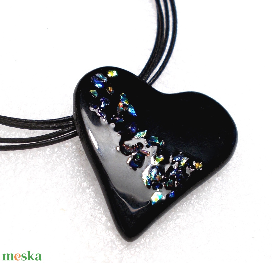 NEMESACÉL! Szívben színek fúziója, nyaklánc, ajándék Valentin napra. - ékszer - karkötő - karkötő medállal - Meska.hu