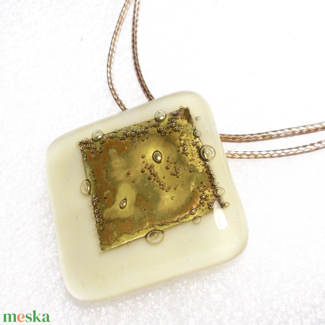 Francia vanília nyaklánc, ajándék névnapra, születésnapra, karácsonyra. - ékszer - nyaklánc - medálos nyaklánc - Meska.hu