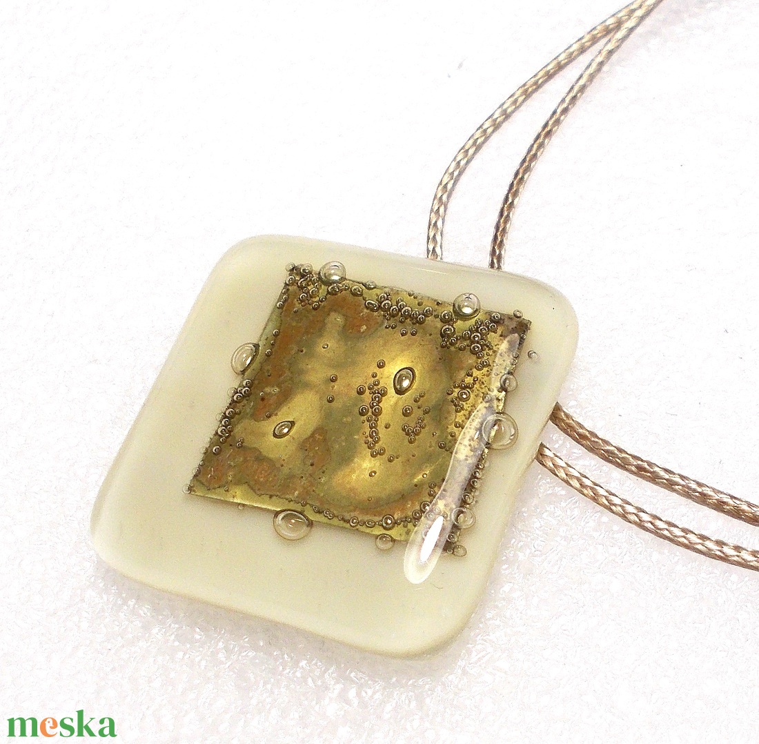 Francia vanília nyaklánc, ajándék névnapra, születésnapra, karácsonyra. - ékszer - nyaklánc - medálos nyaklánc - Meska.hu