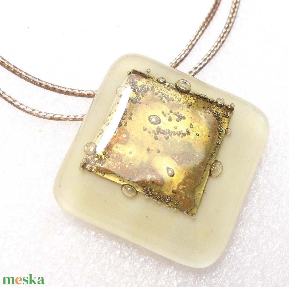 Francia vanília nyaklánc, ajándék névnapra, születésnapra, karácsonyra. - ékszer - nyaklánc - medálos nyaklánc - Meska.hu