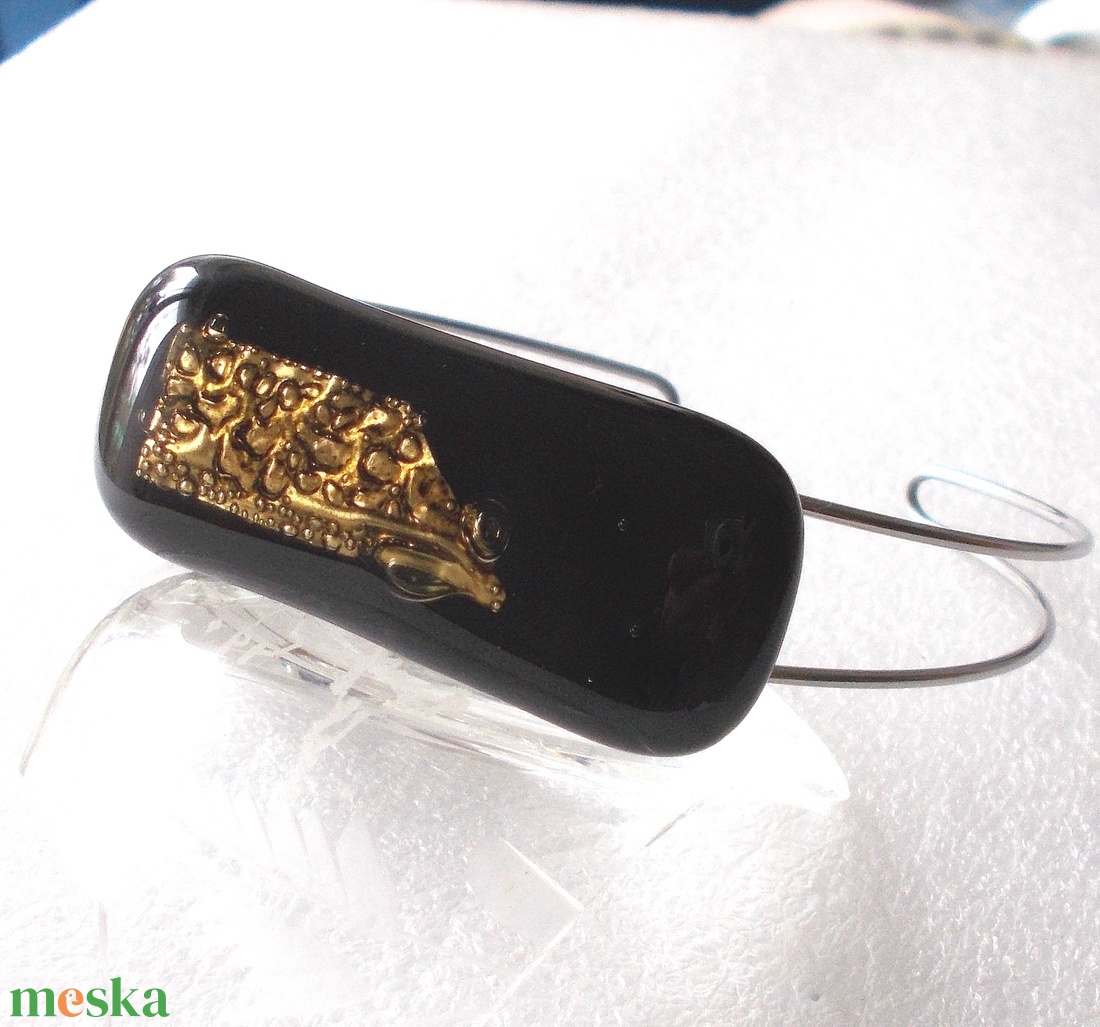 NEMESACÉL!   Aranyló fekete karkötő, ajándék névnapra, születésnapra. - ékszer - ékszerszett - Meska.hu