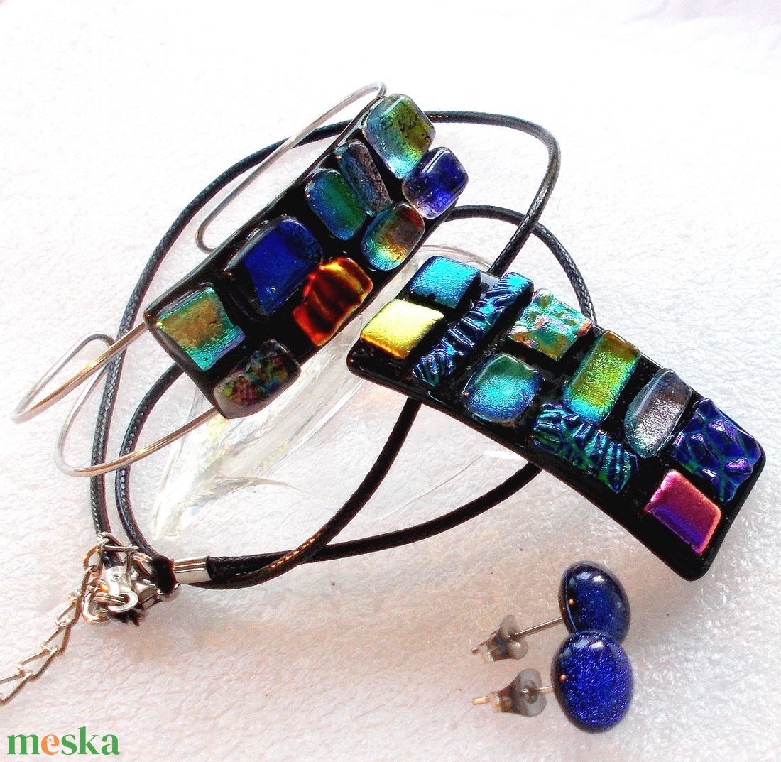 NEMESACÉL!  Dichroic mozaik, ékszerszett, ajándék  lányoknak szalagavatóra, ballagásra, születésnapra, névnapra.  - ékszer - ékszerszett - Meska.hu