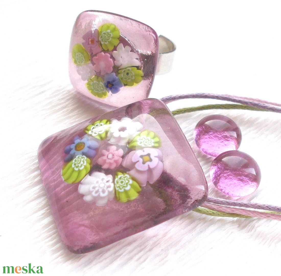 NEMESACÉL!  Orgona csokor, üveg medál gyűrű és fülbevaló, ajándék  ballagásra, névnapra, születésnapra. - ékszer - ékszerszett - Meska.hu