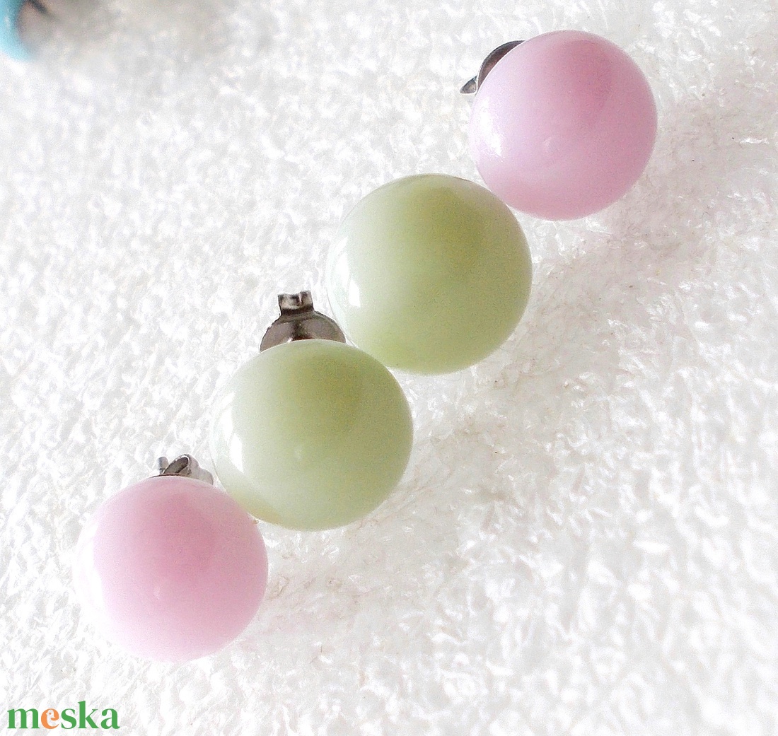 Orvosi fém! Hamvasak,  fülbevaló páros. - ékszer - fülbevaló - pötty fülbevaló - Meska.hu