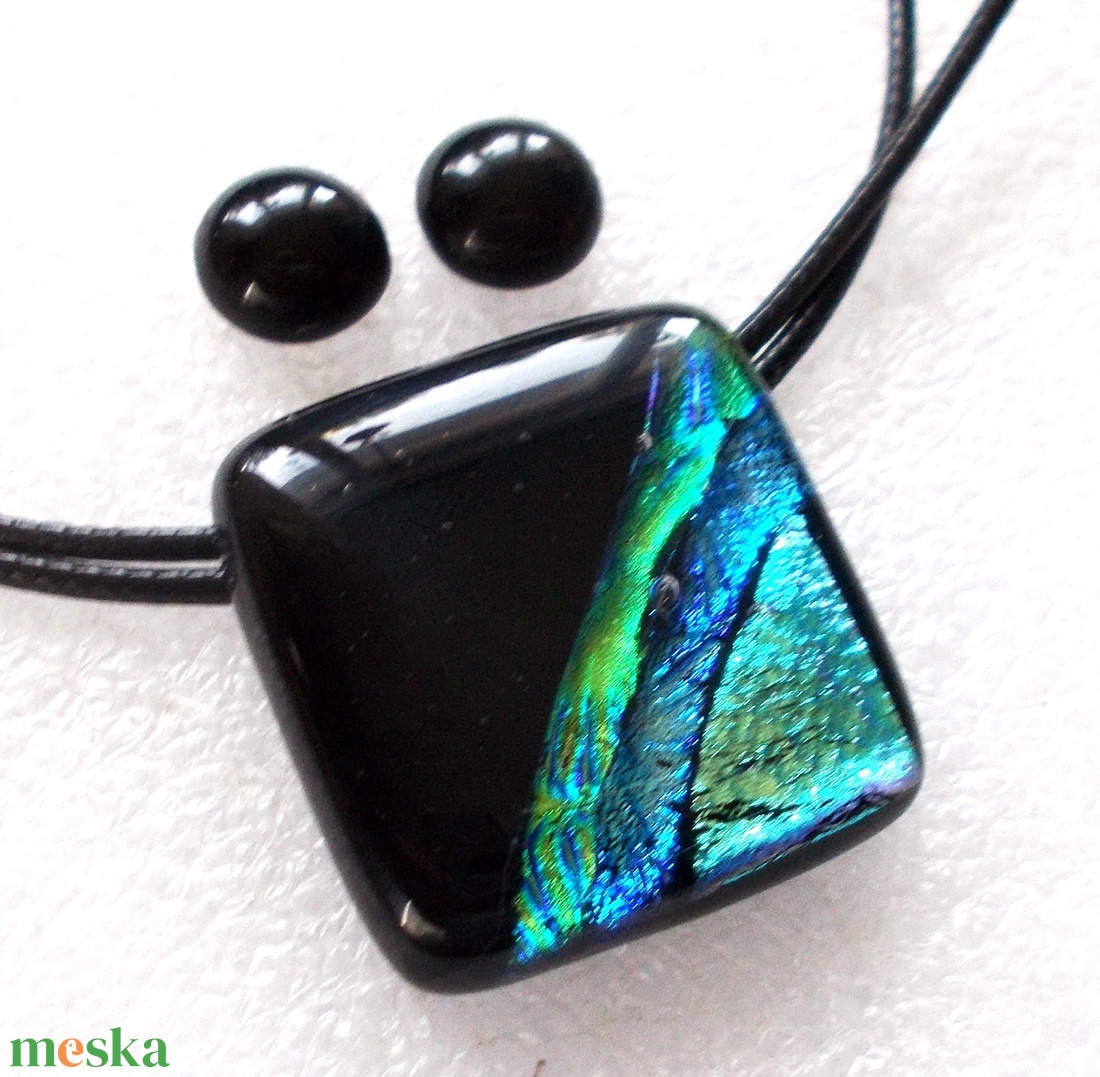 Dichroic kék fények ékszerszett. - ékszer - ékszerszett - Meska.hu Dichroic kék fények ékszerszett. - ékszer - ékszerszett - Meska.hu