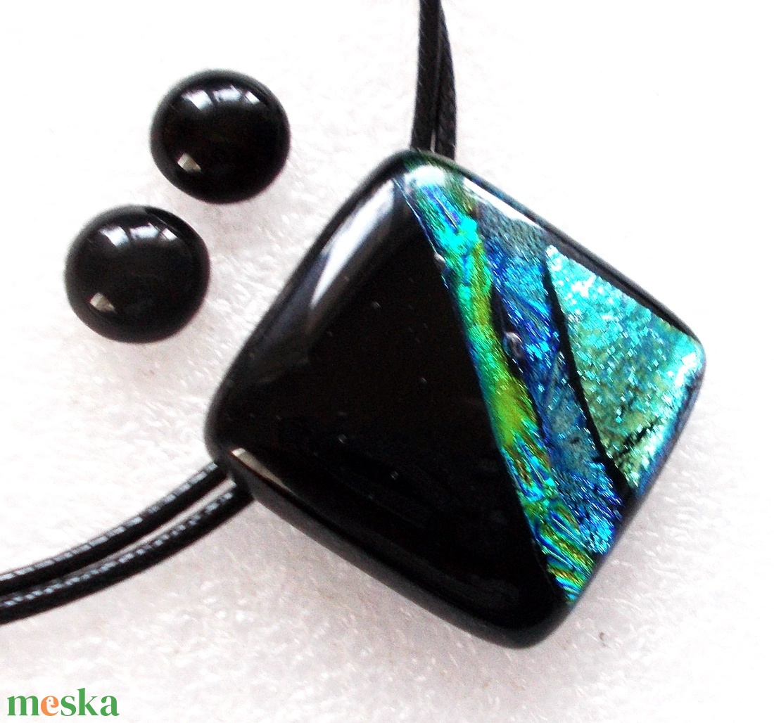 Dichroic kék fények ékszerszett. - ékszer - ékszerszett - Meska.hu Dichroic kék fények ékszerszett. - ékszer - ékszerszett - Meska.hu
