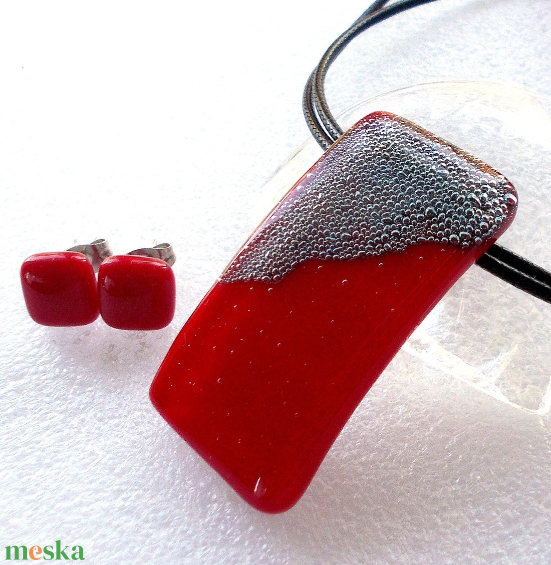 Elegáns meggypiros ékszerszett, ajándék nőnek, névnapra, születésnapra. - ékszer - ékszerszett - Meska.hu