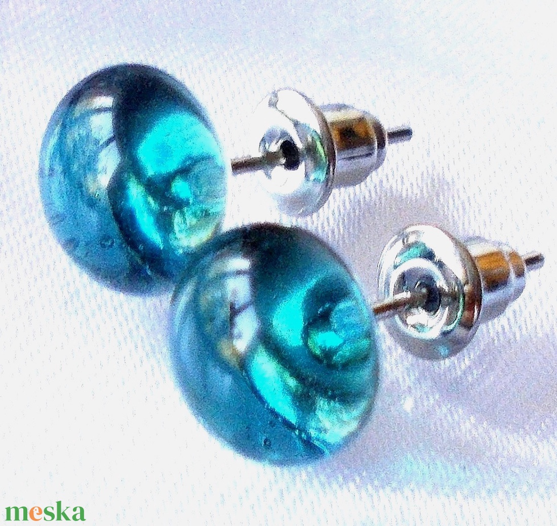 ORVOSI FÉM! Sea blue fülbevaló, ajándék névnapra, születésnapra. - ékszer - fülbevaló - pötty fülbevaló - Meska.hu ORVOSI FÉM! Sea blue fülbevaló, ajándék névnapra, születésnapra. - ékszer - fülbevaló - pötty fülbevaló - Meska.hu