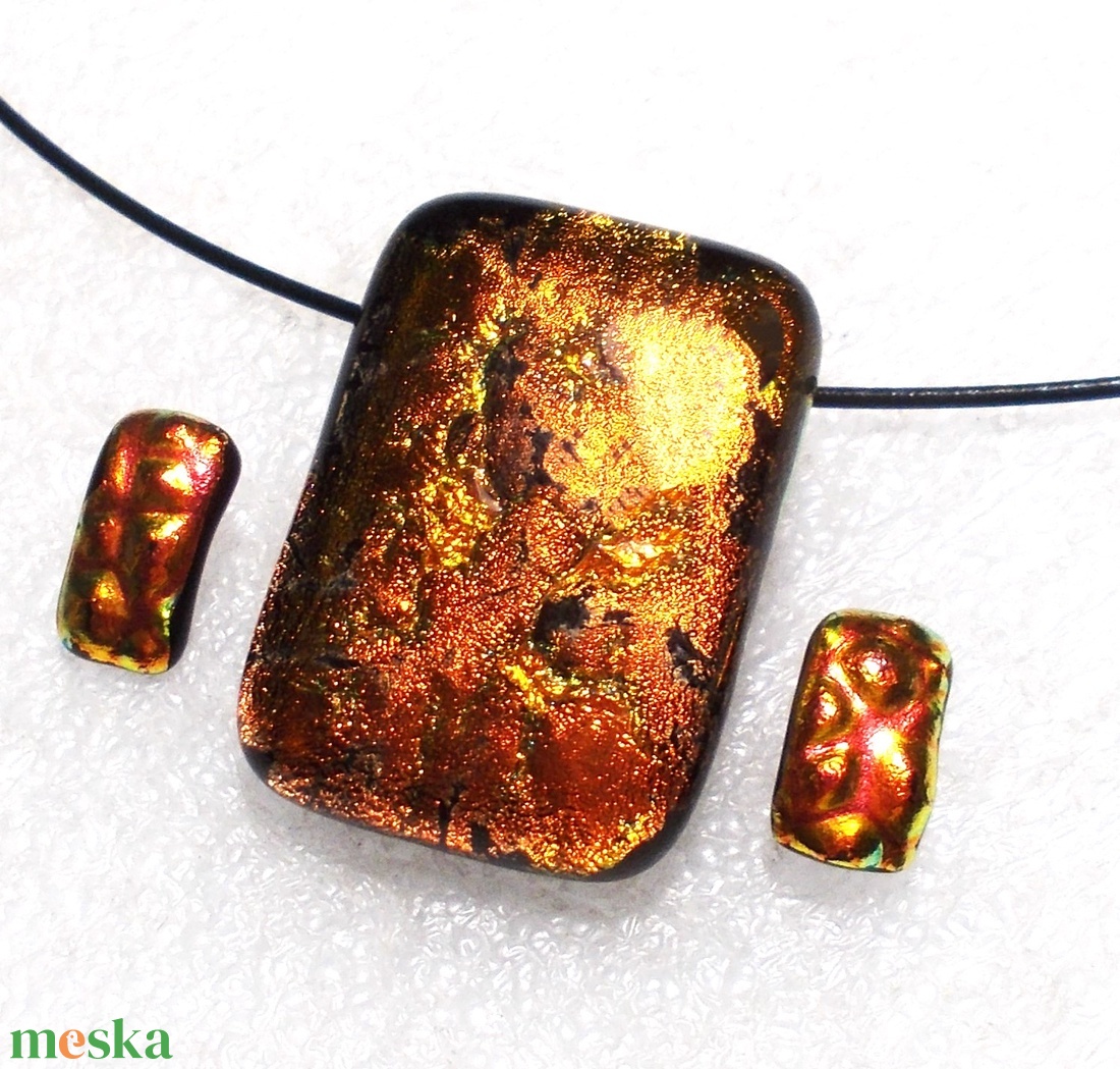 NEMESACÉL! Naplemente, dichroic ékszerszett, ajándék nőknek, névnapra, születésnapra. - ékszer - ékszerszett - Meska.hu NEMESACÉL! Naplemente, dichroic ékszerszett, ajándék nőknek, névnapra, születésnapra. - ékszer - ékszerszett - Meska.hu