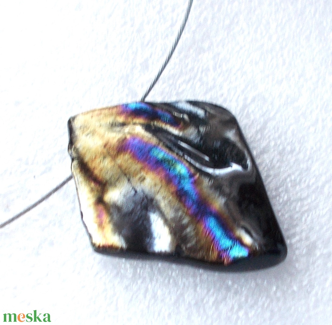 Metál szivárvány dichroic nyaklánc, ajándék névnapra, születésnapra. - ékszer - ékszerszett - Meska.hu Metál szivárvány dichroic nyaklánc, ajándék névnapra, születésnapra. - ékszer - ékszerszett - Meska.hu
