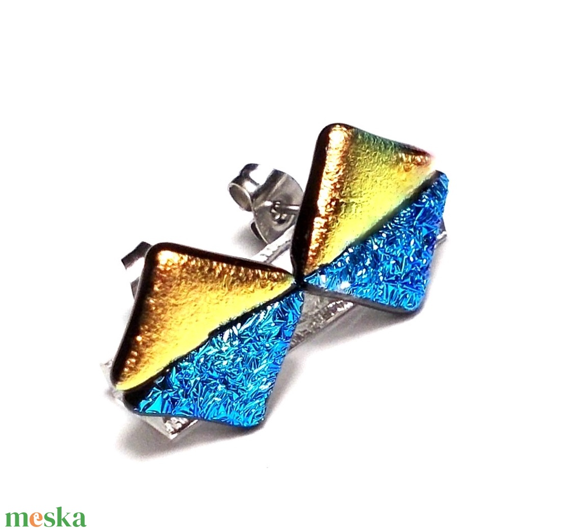 Orvosi fém!  Dichroic duó trendi fülbevaló, ajándék névnapra, születésnapra. - ékszer - fülbevaló - pötty fülbevaló - Meska.hu