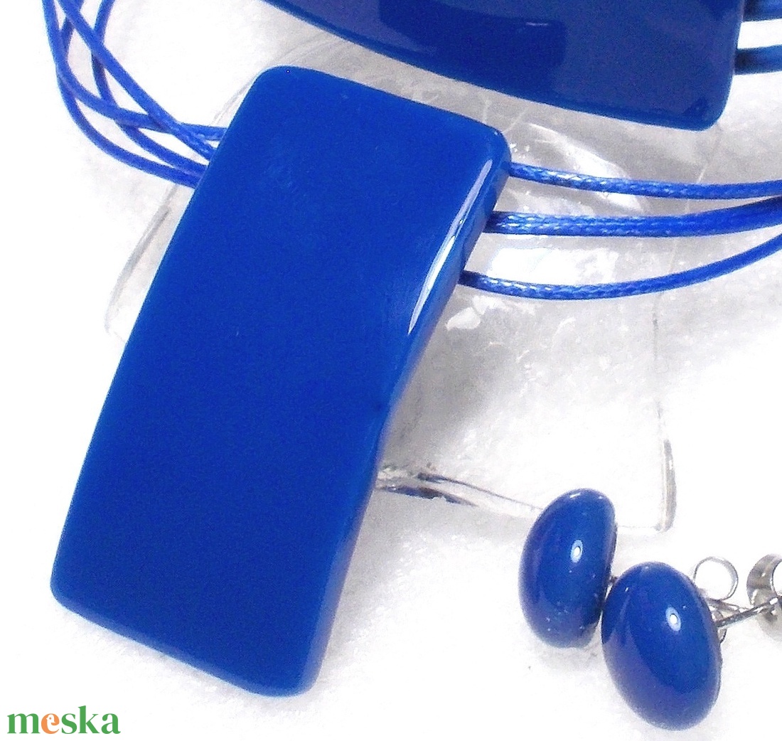 KÉSZLETKISÖPRÉS!  Hajlított kék ékszerszett, ajándék névnapra, születésnapra. - ékszer - ékszerszett - Meska.hu
