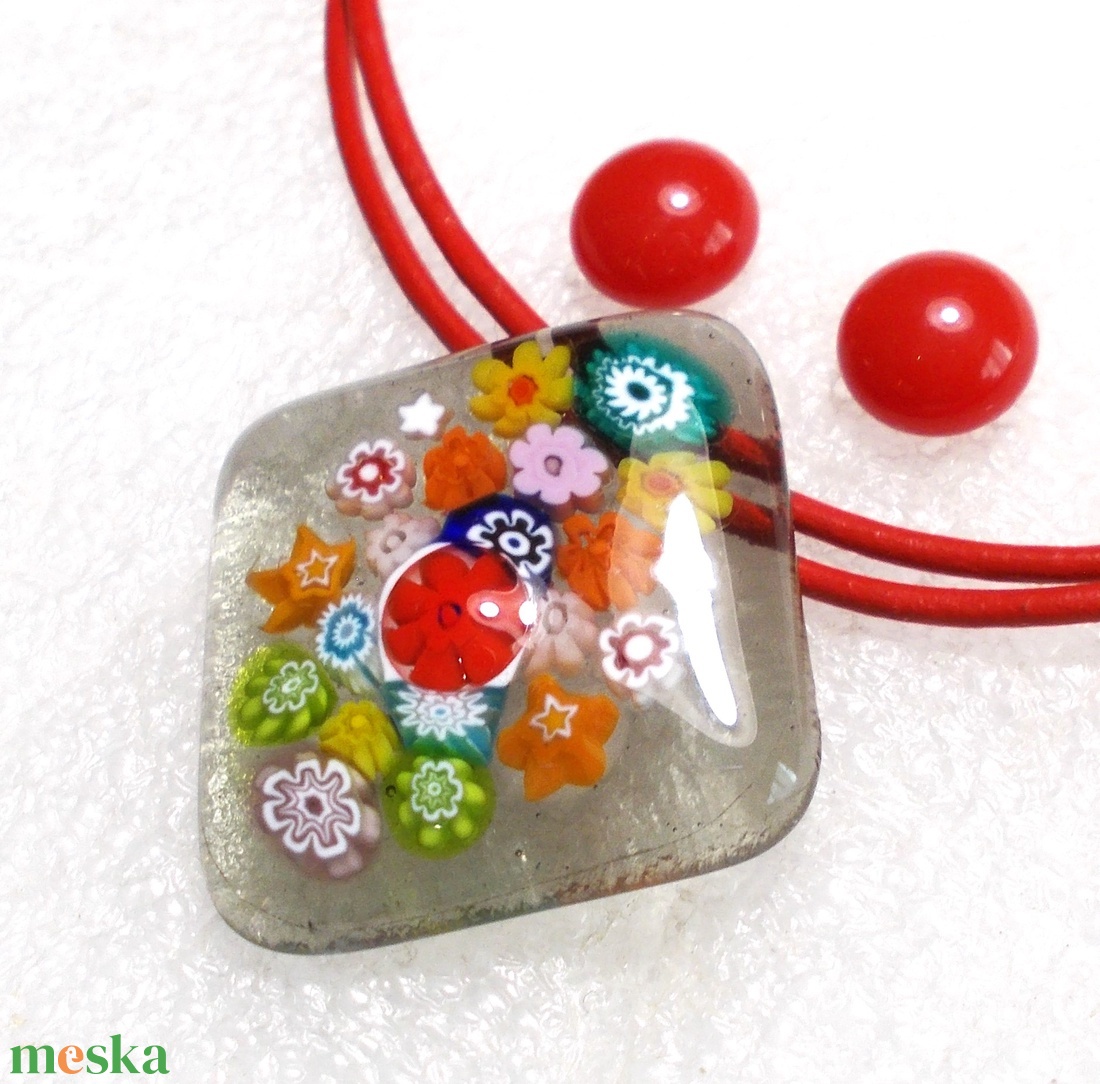 NEMESACÉL! Szürke virágos ékszerszett, nyaklánc és fülbevaló, ajándék  ballagásra, névnapra, születésnapra. - ékszer - ékszerszett - Meska.hu