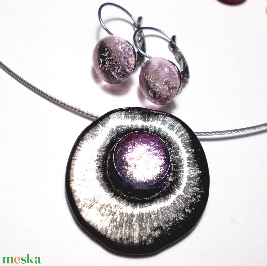 OVÁLIS! Gyöngykagyló dichroic ékszerszett , ajándék névnapra, születésnapra. - ékszer - ékszerszett - Meska.hu OVÁLIS! Gyöngykagyló dichroic ékszerszett , ajándék névnapra, születésnapra. - ékszer - ékszerszett - Meska.hu