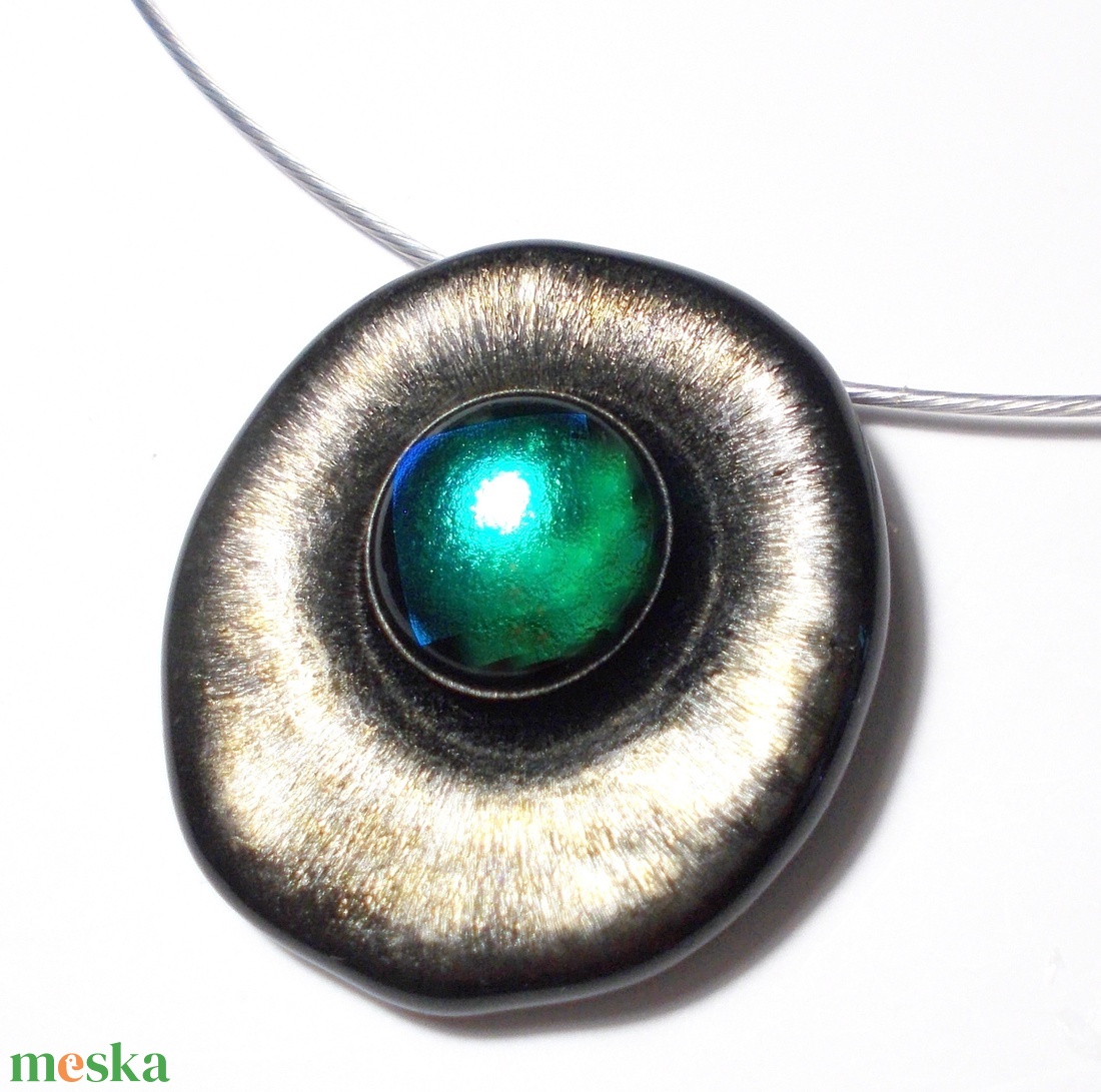 Gyöngykagyló dichroic ékszerszett , ajándék névnapra, születésnapra. - ékszer - ékszerszett - Meska.hu Gyöngykagyló dichroic ékszerszett , ajándék névnapra, születésnapra. - ékszer - ékszerszett - Meska.hu