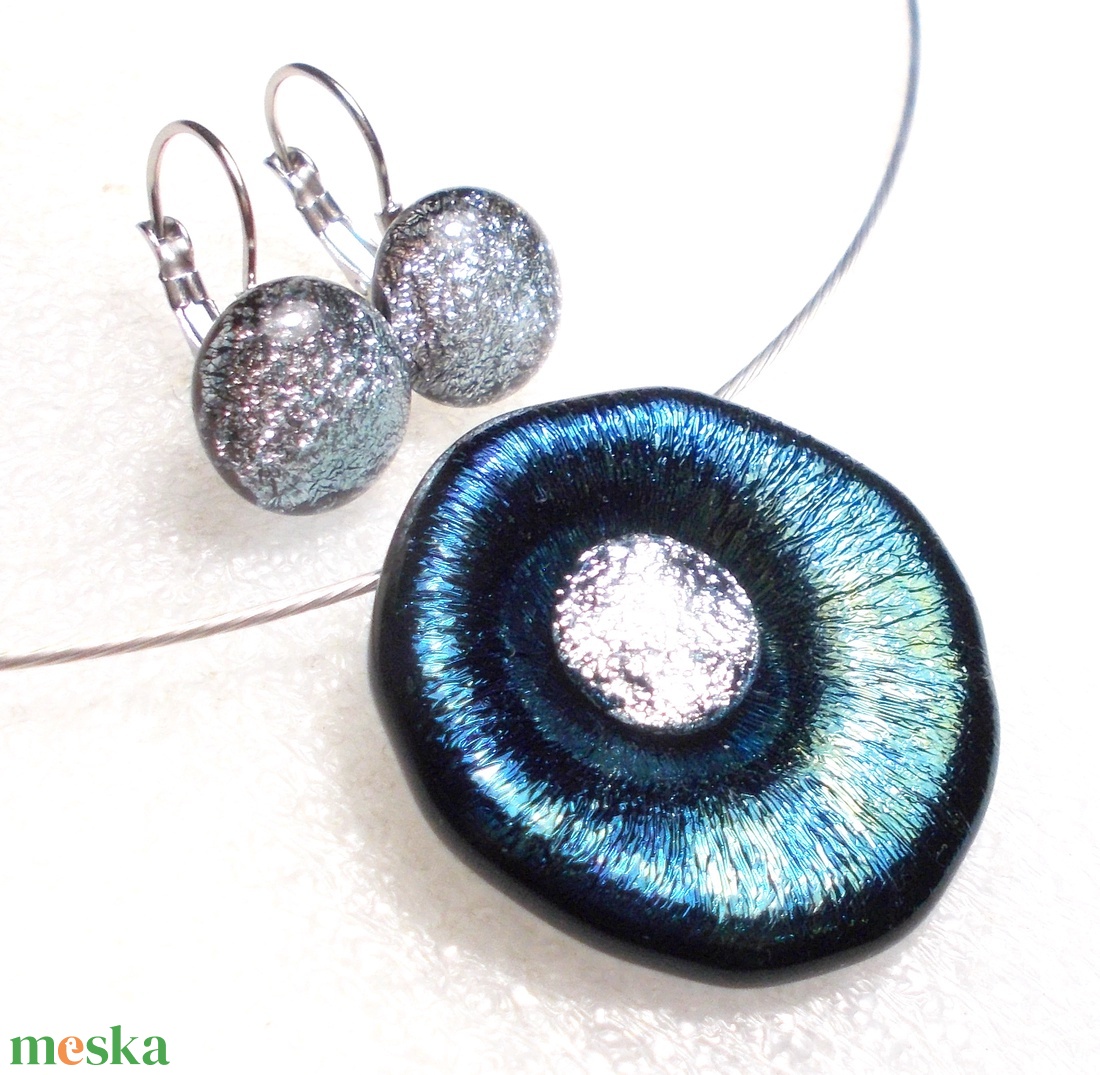 Gyöngykagyló dichroic ékszerszett , ajándék névnapra, születésnapra. - ékszer - ékszerszett - Meska.hu