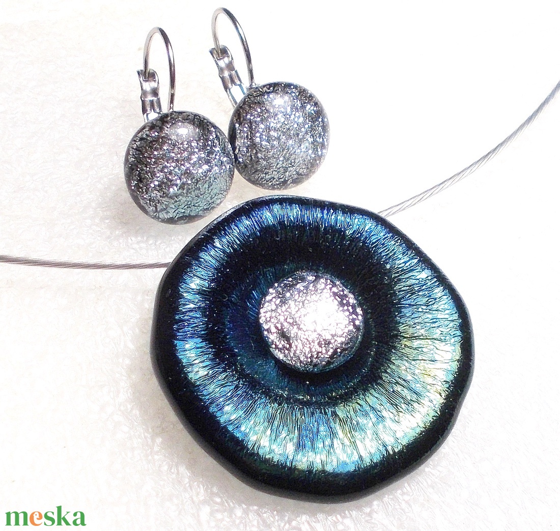 Gyöngykagyló dichroic ékszerszett , ajándék névnapra, születésnapra. - ékszer - ékszerszett - Meska.hu