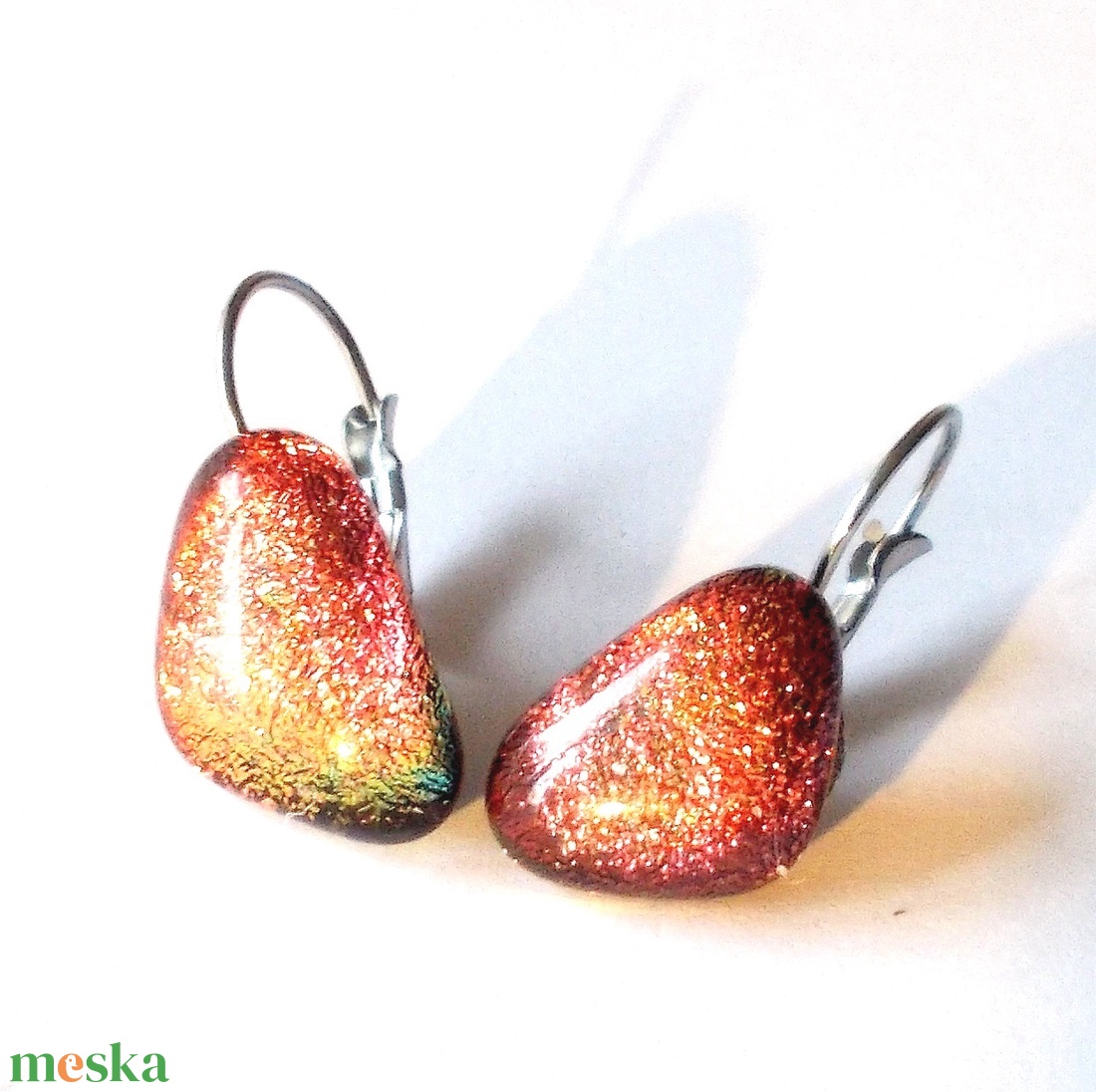 NEMESACÉL! Őszi fényjáték szabálytalan kapcsos fülbevaló, ajándék nőknek névnapra, születésnapra.  - ékszer - fülbevaló - lógó fülbevaló - Meska.hu