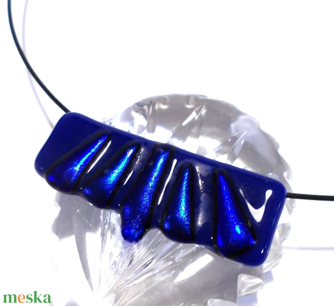 Kékek dichroic nyaklánc, ballagásra, születésnapra, névnapra. - ékszer - nyaklánc - medálos nyaklánc - Meska.hu Kékek dichroic nyaklánc, ballagásra, születésnapra, névnapra. - ékszer - nyaklánc - medálos nyaklánc - Meska.hu
