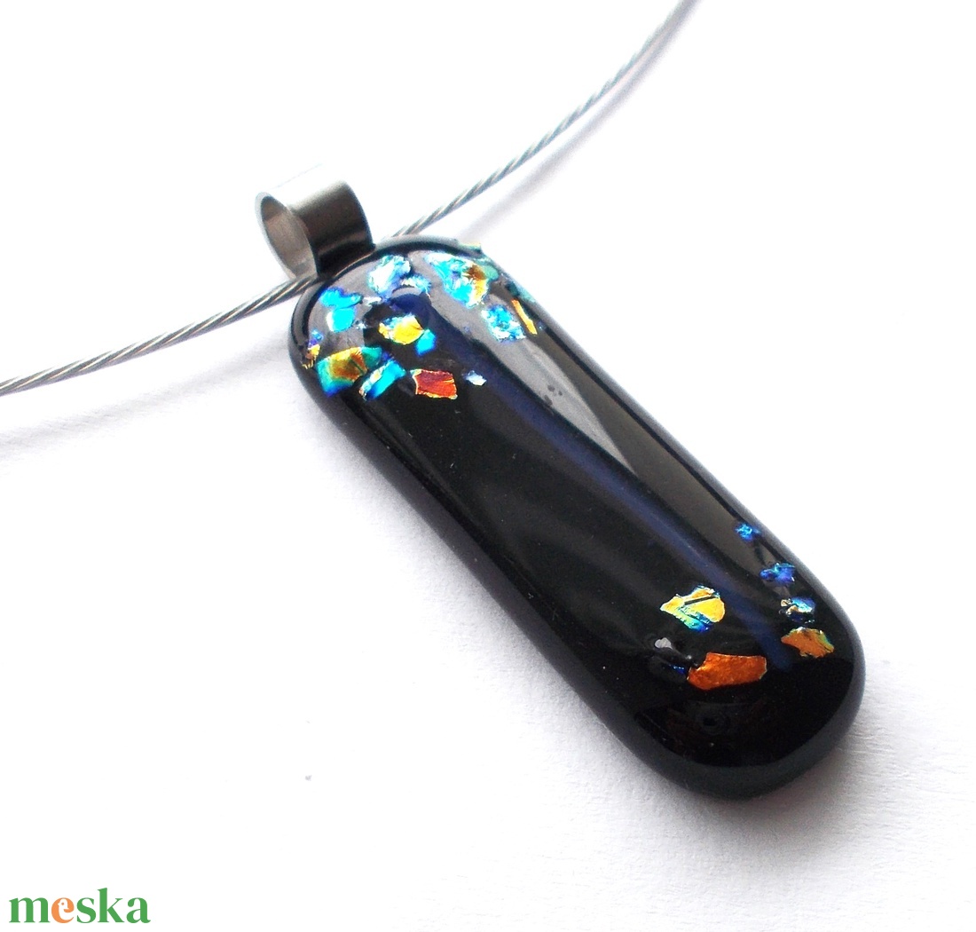 Dichroic fények az éjszakában üvegékszer, ajándék nőknek névnapra, születésnapra. - ékszer - nyaklánc - medálos nyaklánc - Meska.hu Dichroic fények az éjszakában üvegékszer, ajándék nőknek névnapra, születésnapra. - ékszer - nyaklánc - medálos nyaklánc - Meska.hu