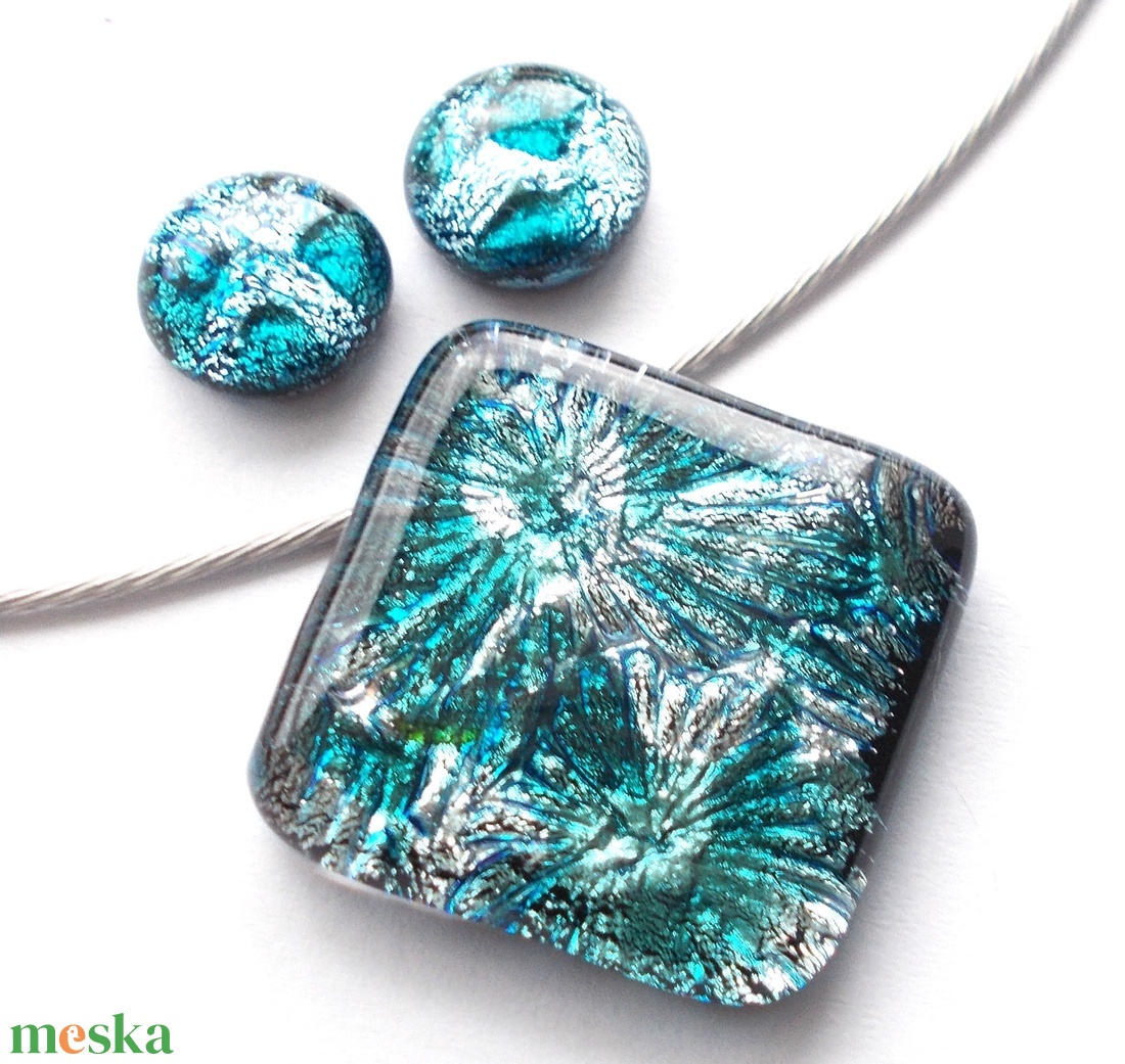 NEMESACÉL! Ezüstös aqua ragyogás ékszerszett, ajándék névnapra, születésnapra. - ékszer - ékszerszett - Meska.hu NEMESACÉL! Ezüstös aqua ragyogás ékszerszett, ajándék névnapra, születésnapra. - ékszer - ékszerszett - Meska.hu