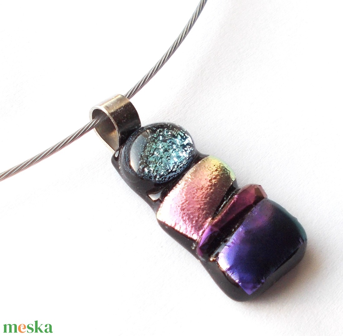  Szabálytalan dichroic mozaik nyaklánc, ballagásra, születésnapra, névnapra.  - ékszer - nyaklánc - medálos nyaklánc - Meska.hu