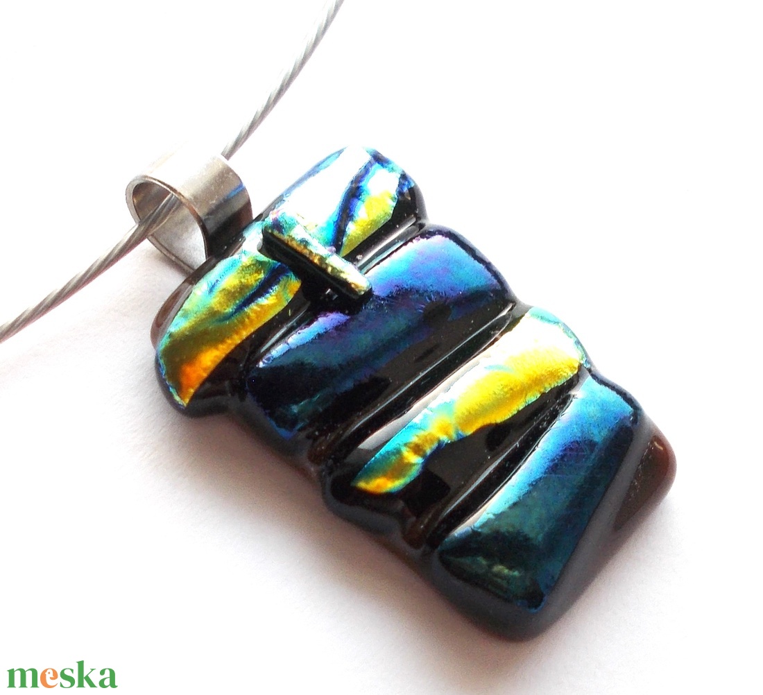 Szabálytalan dichroic mozaik nyaklánc, ballagásra, születésnapra, névnapra. - ékszer - nyaklánc - medálos nyaklánc - Meska.hu Szabálytalan dichroic mozaik nyaklánc, ballagásra, születésnapra, névnapra. - ékszer - nyaklánc - medálos nyaklánc - Meska.hu