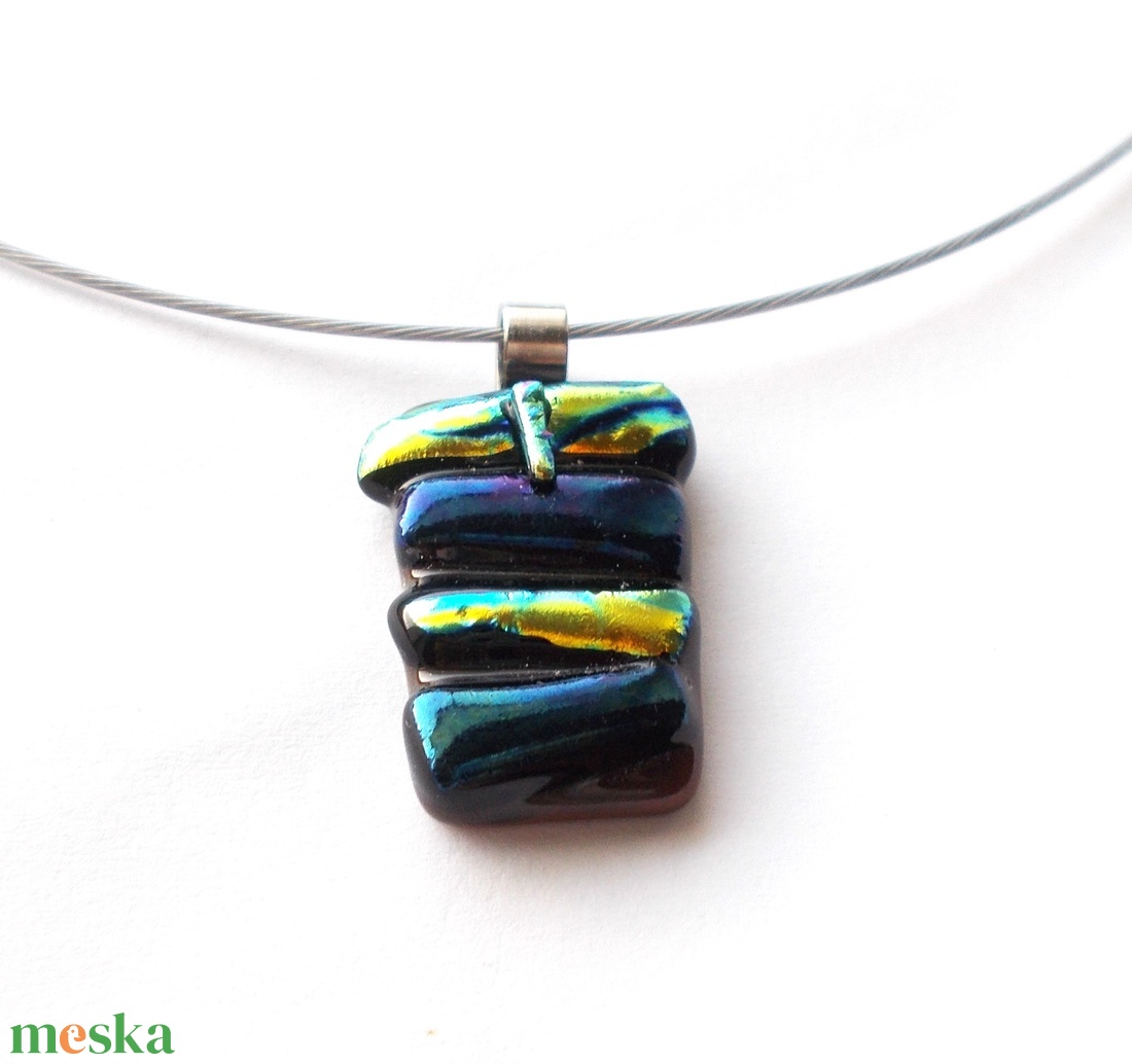Szabálytalan dichroic mozaik nyaklánc, ballagásra, születésnapra, névnapra. - ékszer - nyaklánc - medálos nyaklánc - Meska.hu Szabálytalan dichroic mozaik nyaklánc, ballagásra, születésnapra, névnapra. - ékszer - nyaklánc - medálos nyaklánc - Meska.hu