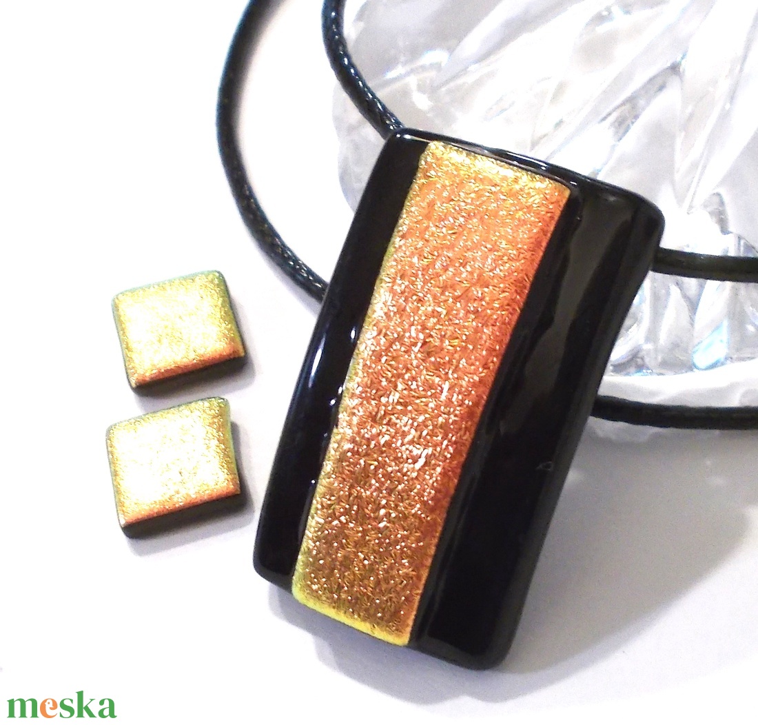 NEMESACÉL! Arany-lazac ragyogás dichroic ékszerszett. - ékszer - ékszerszett - Meska.hu NEMESACÉL! Arany-lazac ragyogás dichroic ékszerszett. - ékszer - ékszerszett - Meska.hu