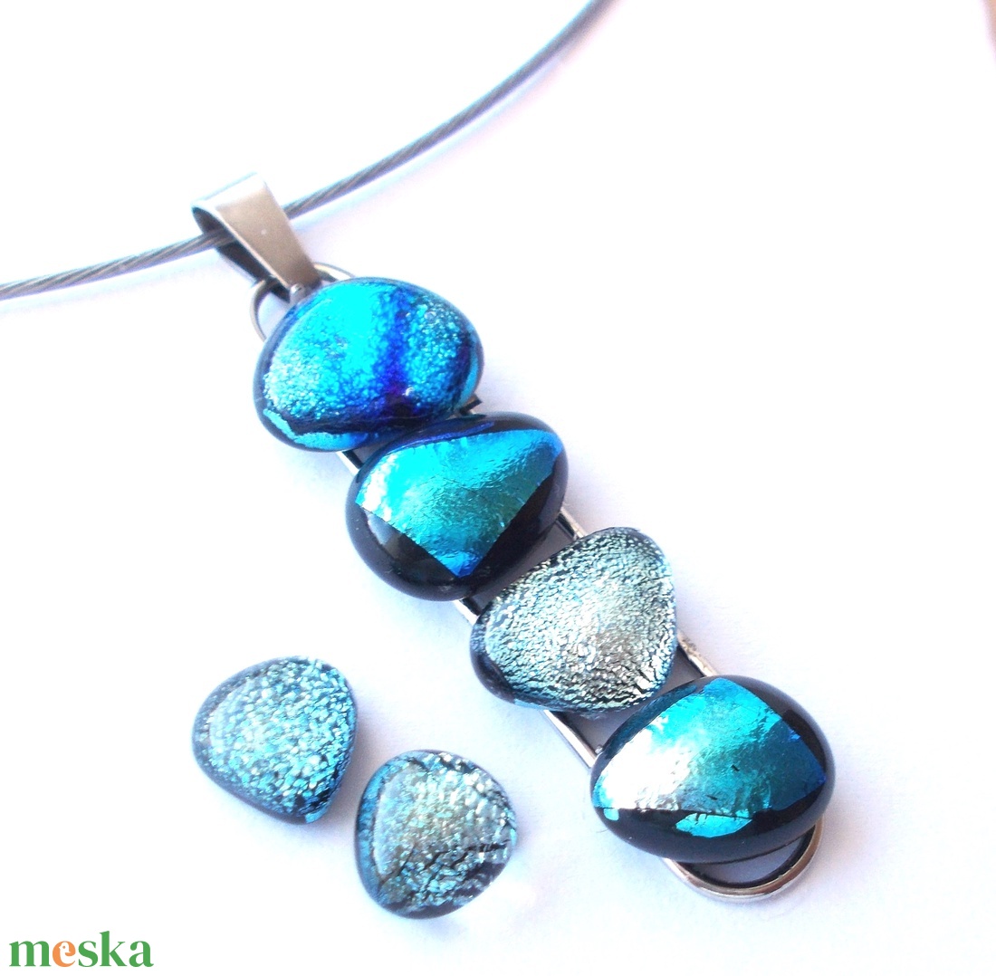 AKCIÓ! NEMESACÉL! Kék kavicsok dichroic ékszerszett. - ékszer - ékszerszett - Meska.hu AKCIÓ! NEMESACÉL! Kék kavicsok dichroic ékszerszett. - ékszer - ékszerszett - Meska.hu