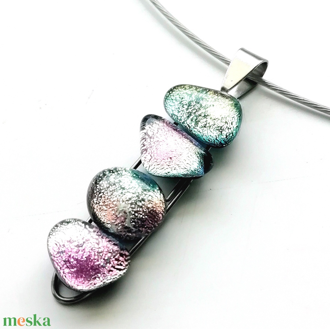NEMESACÉL! Magnólia dichroic nyaklánc. - ékszer - ékszerszett - Meska.hu NEMESACÉL! Magnólia dichroic nyaklánc. - ékszer - ékszerszett - Meska.hu