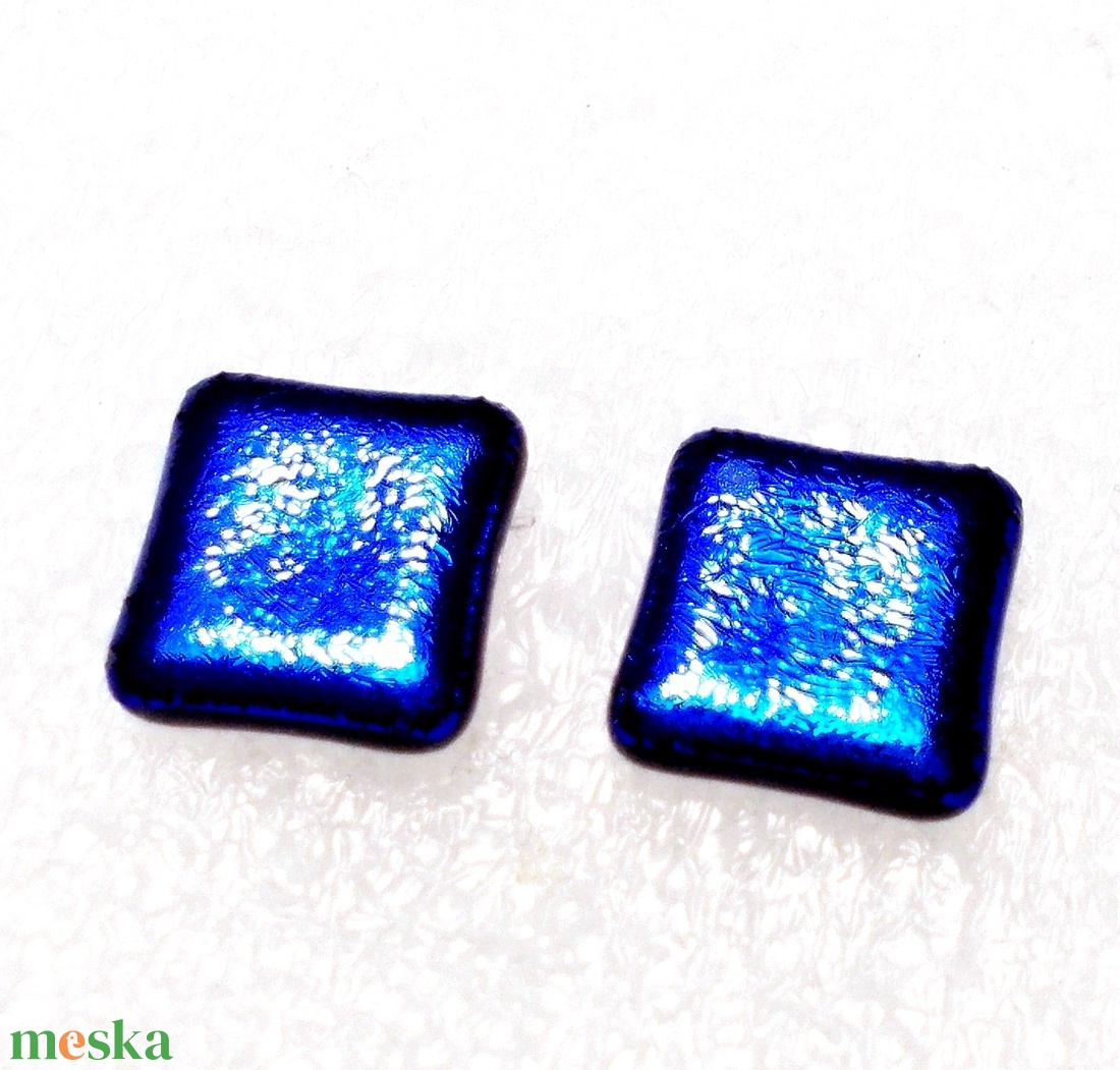NEMESACÉL! Hullámzó kék kockák dichroic karkötő.. - ékszer - karkötő - kézfej karkötő - Meska.hu NEMESACÉL! Hullámzó kék kockák dichroic karkötő.. - ékszer - karkötő - kézfej karkötő - Meska.hu