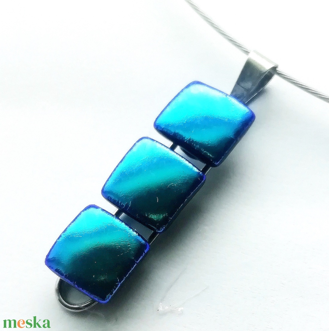 AKCIÓ! NEMESACÉL! Smaragd fények dichroic nyaklánc. - ékszer - ékszerszett - Meska.hu AKCIÓ! NEMESACÉL! Smaragd fények dichroic nyaklánc. - ékszer - ékszerszett - Meska.hu