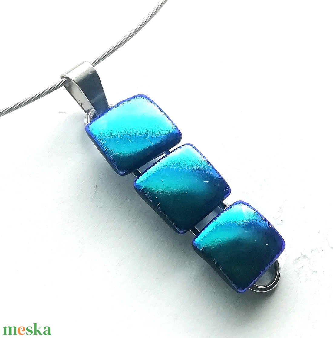 AKCIÓ! NEMESACÉL! Smaragd fények dichroic nyaklánc. - ékszer - ékszerszett - Meska.hu AKCIÓ! NEMESACÉL! Smaragd fények dichroic nyaklánc. - ékszer - ékszerszett - Meska.hu