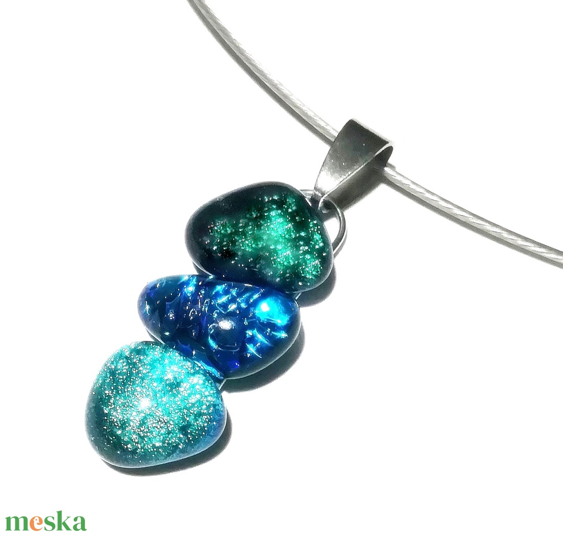 NEMESACÉL! Kék-zöld fények dichroic nyaklánc. - ékszer - ékszerszett - Meska.hu NEMESACÉL! Kék-zöld fények dichroic nyaklánc. - ékszer - ékszerszett - Meska.hu