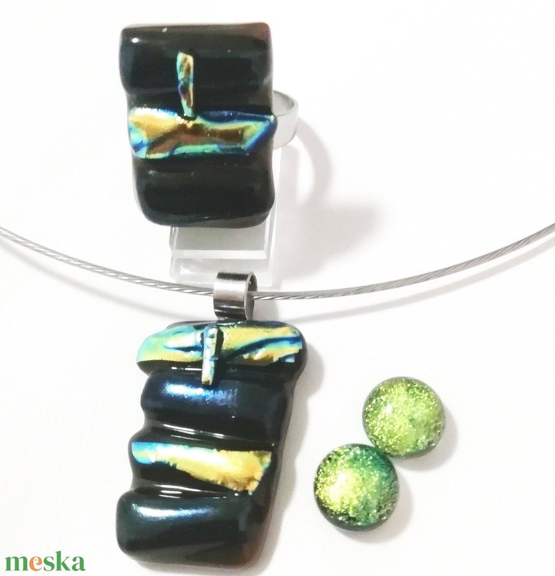 NEMESACÉL! Dichroic mozaik, üvegékszerszett, ajándék lányoknak szalagavatóra, ballagásra, születésnapra, névnapra. - ékszer - ékszerszett - Meska.hu NEMESACÉL! Dichroic mozaik, üvegékszerszett, ajándék lányoknak szalagavatóra, ballagásra, születésnapra, névnapra. - ékszer - ékszerszett - Meska.hu