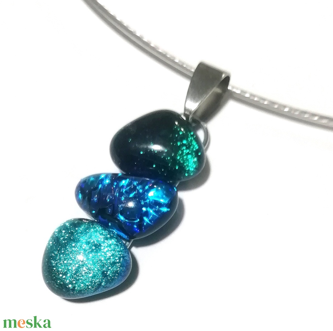 NEMESACÉL! kék-zöld-ezüst dichroic nyaklánc. - ékszer - ékszerszett - Meska.hu NEMESACÉL! kék-zöld-ezüst dichroic nyaklánc. - ékszer - ékszerszett - Meska.hu