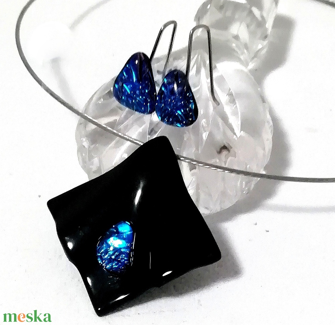 NEMESACÉL!  Kék-fekete ékszerszett, ajándék névnapra születésnapra. - ékszer - ékszerszett - Meska.hu