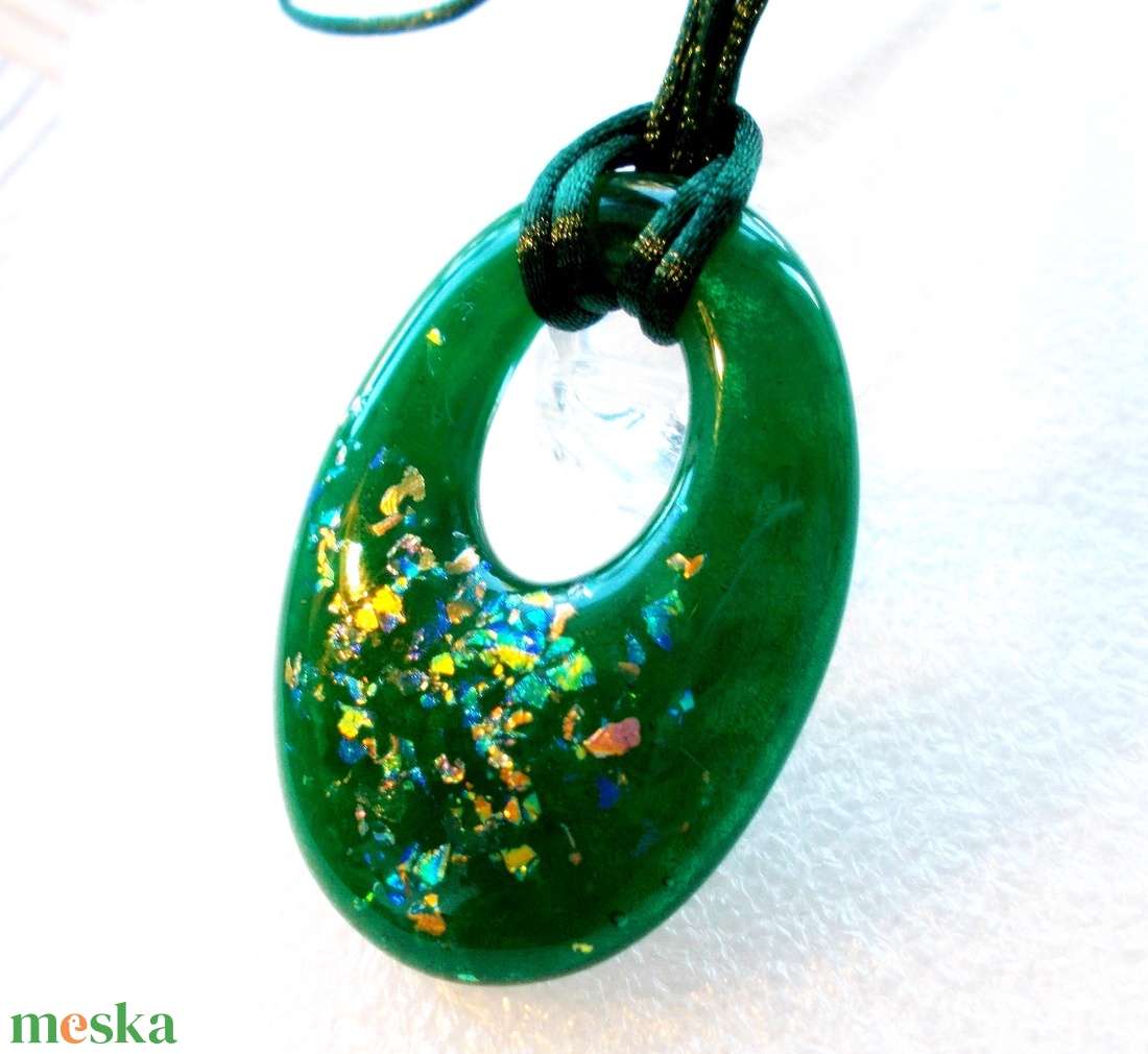 FÉMMENTES!  Emeráld csillogás, fémmentes trendi medál. - ékszer - nyaklánc - medálos nyaklánc - Meska.hu