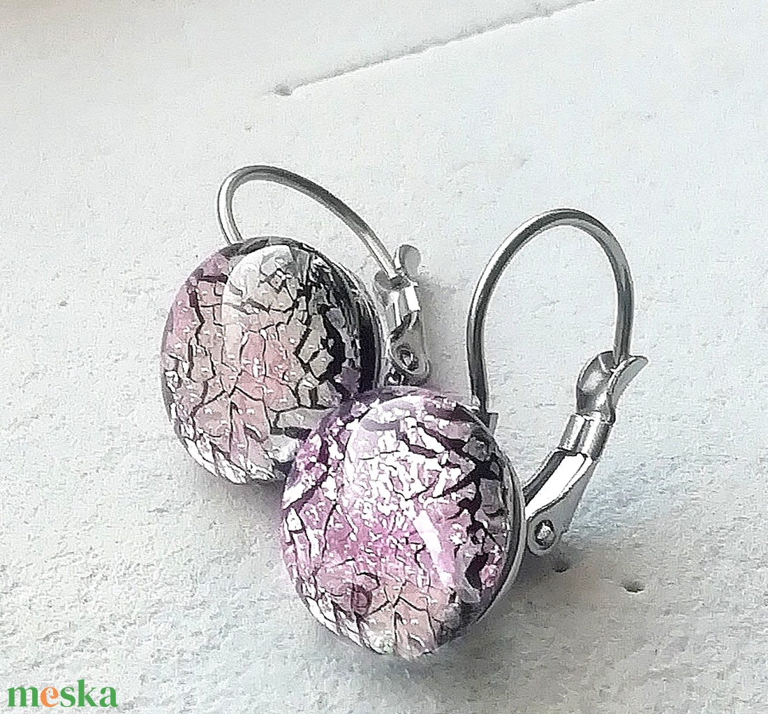 NEMESACÉL!  Magnólia dichroic  fülbevaló, ajándék névnapra, születésnapra. - ékszer - fülbevaló - lógós kerek fülbevaló - Meska.hu