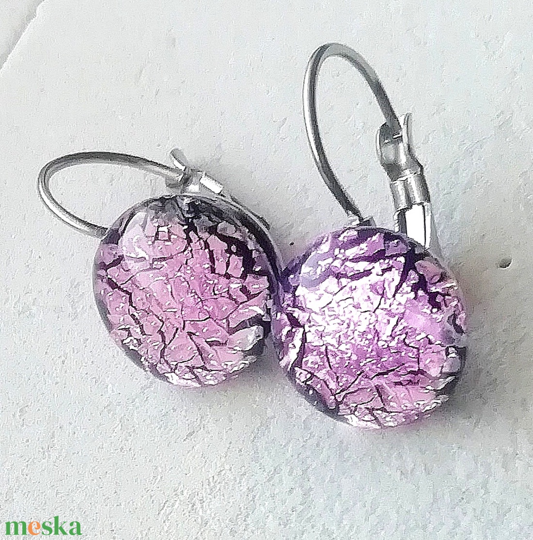 NEMESACÉL!  Magnólia dichroic  fülbevaló, ajándék névnapra, születésnapra. - ékszer - fülbevaló - lógós kerek fülbevaló - Meska.hu