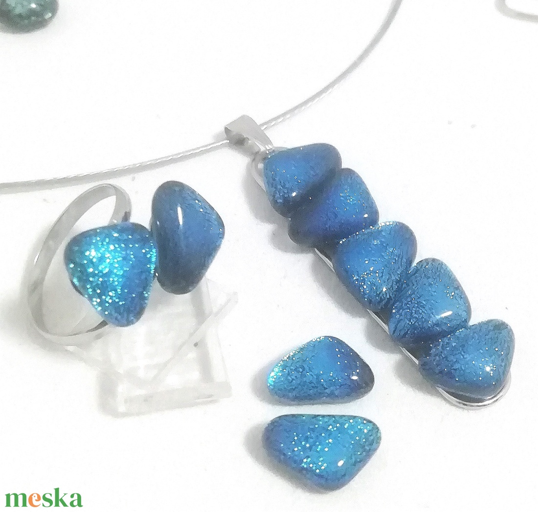 AKCIÓ! NEMESACÉL!  Ezüstkék kavicsok dichroic ékszerszett. - ékszer - ékszerszett - Meska.hu