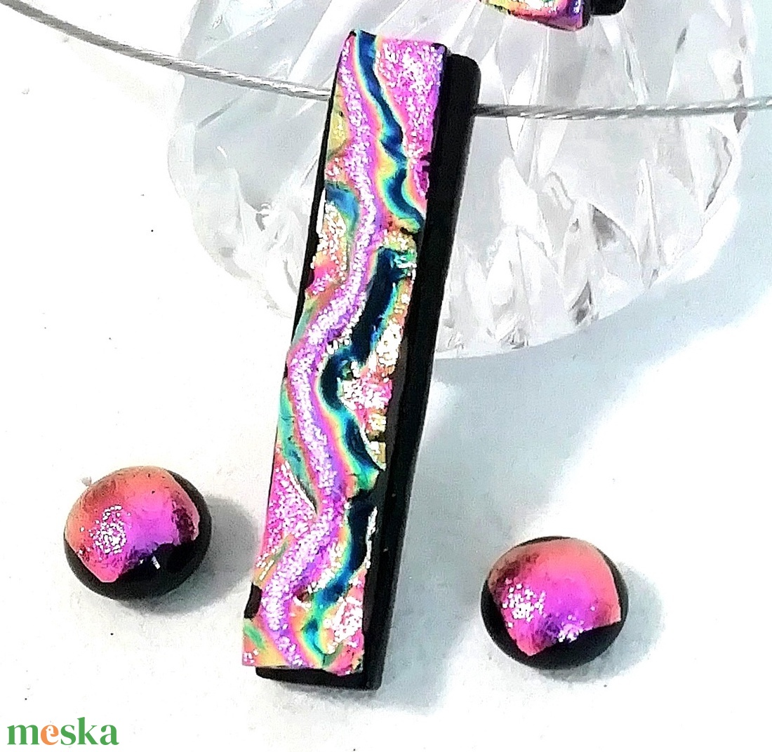  NEMESACÉL!  Pink hullámok, dichroic ékszerszett. - ékszer - nyaklánc - medálos nyaklánc - Meska.hu