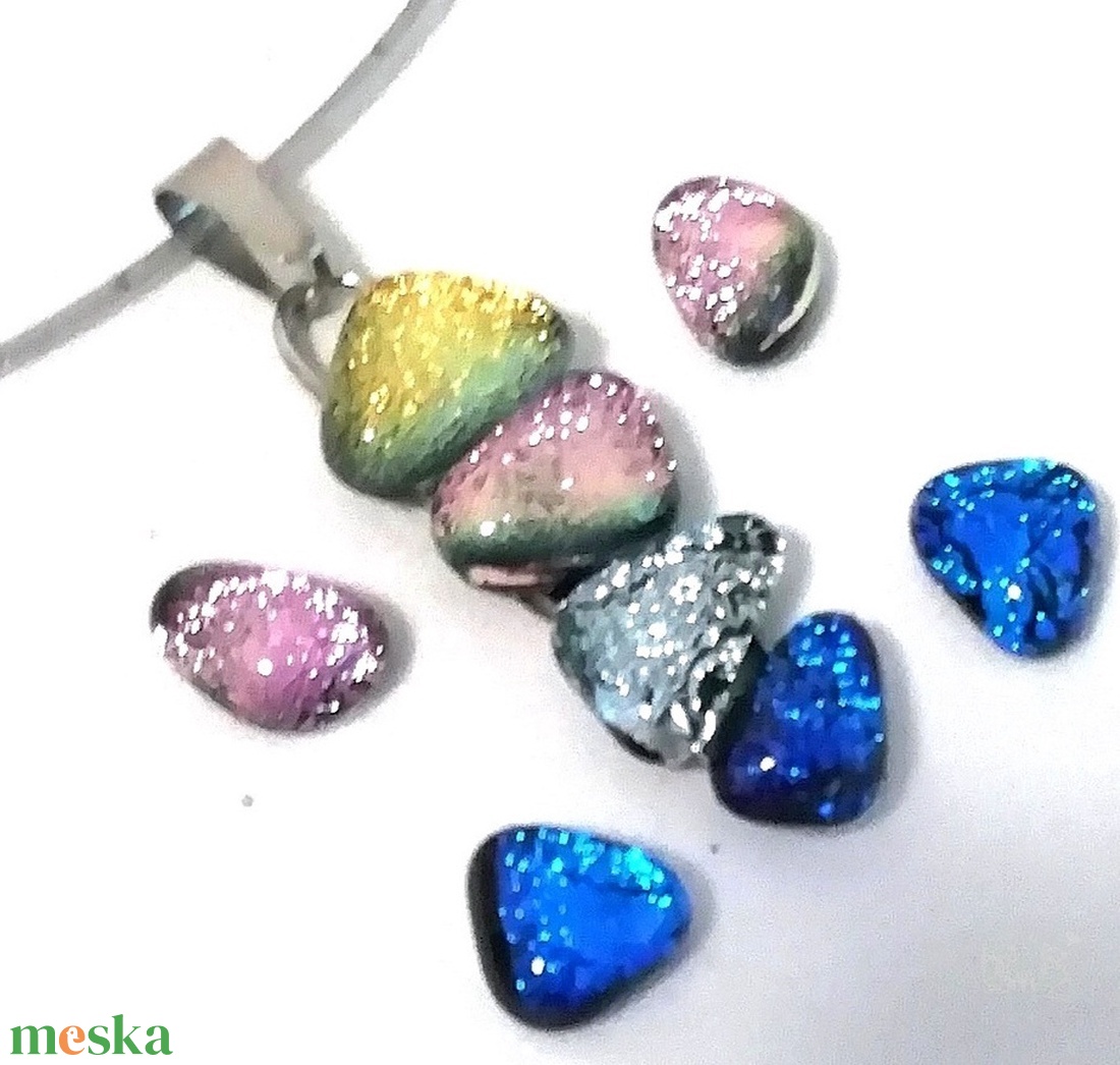  NEMESACÉL!  Színes dichroic kavicsok, szabálytalan ékszerszett. - ékszer - ékszerszett - Meska.hu
