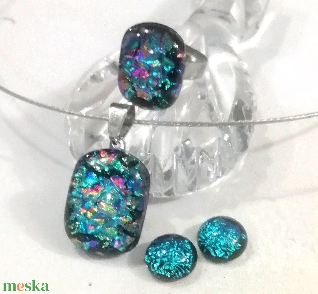  Szivárványos  ékszerszett. névnapra, születésnapra. karácsonyra. - ékszer - ékszerszett - Meska.hu