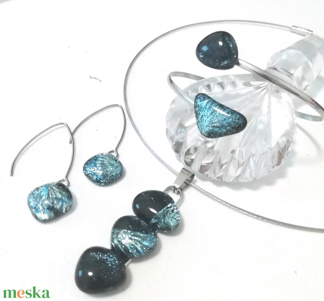 AKCIÓ! NEMESACÉL!  Kék-ezüst kavicsok dichroic ékszerszett. - ékszer - ékszerszett - Meska.hu