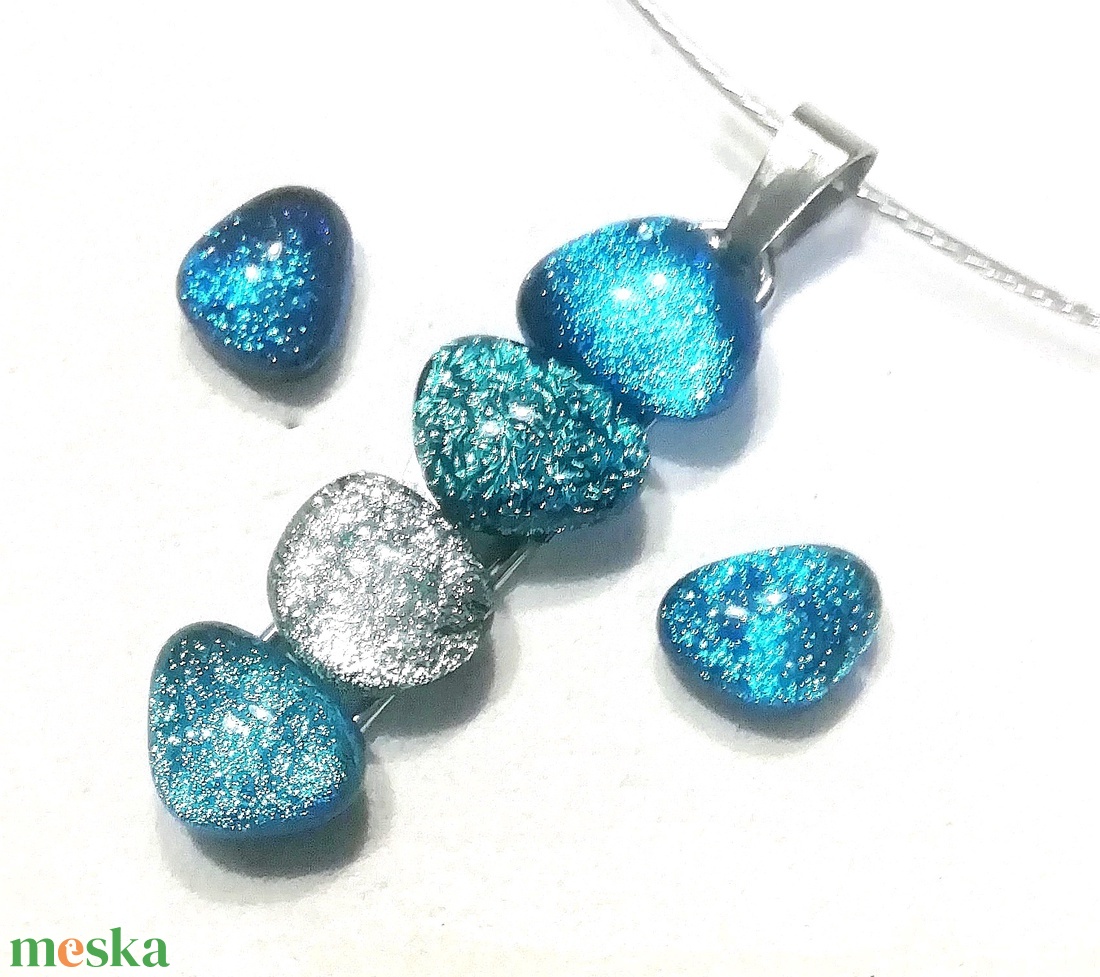 AKCIÓ! NEMESACÉL!  Kék-türkiz kavicsok dichroic ékszerszett. - ékszer - ékszerszett - Meska.hu